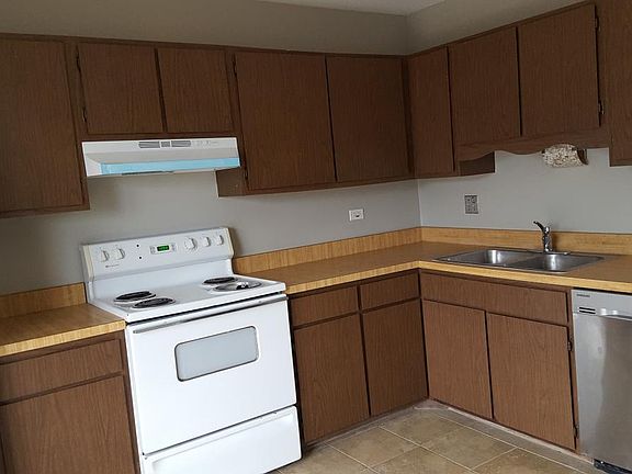 2nd image of 44 W 59th St APT F
