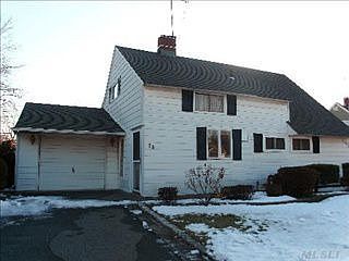1st image of 26 Branch Ln