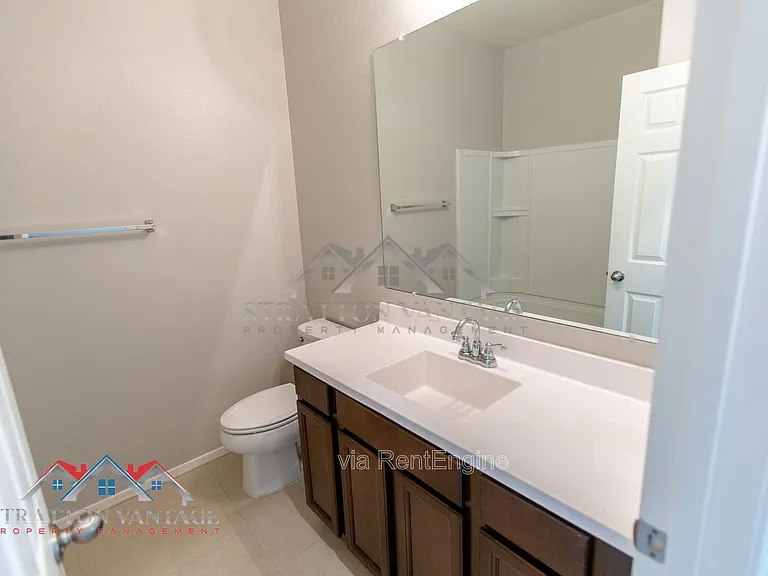 495 E Rio Pl — Photo 31