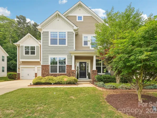 5812 Dinsmore Ln, Belmont, NC 28012