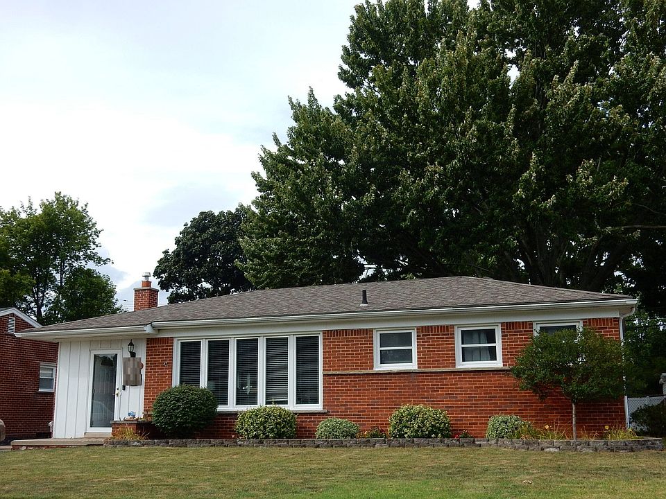 1st image of 35900 Orangelawn St