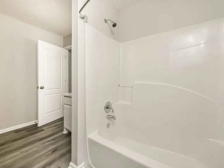 104 Nanci Ct — Photo 11