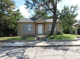1218 E 9th St, Dallas, TX 75203