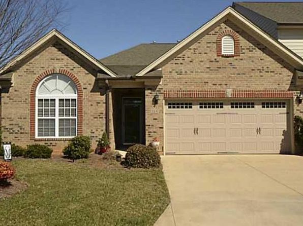 315 Saint Nicholas Trl