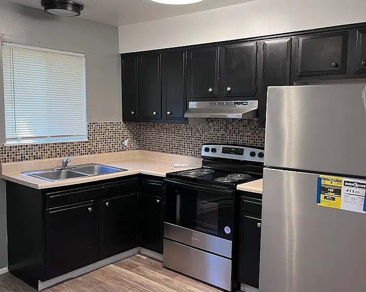 1517 Rausch Ave #4 — Photo 2