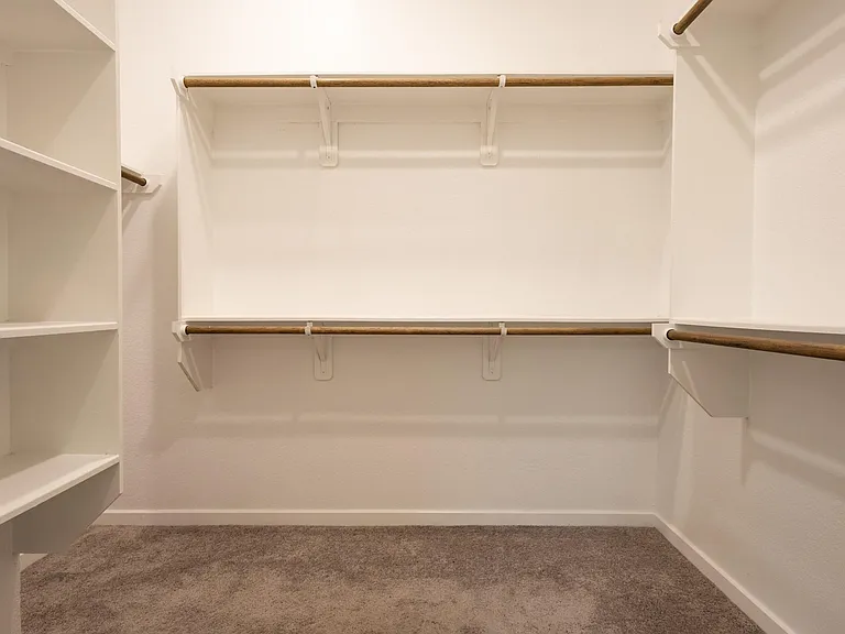 12226 Castano Creek Dr — Photo 30