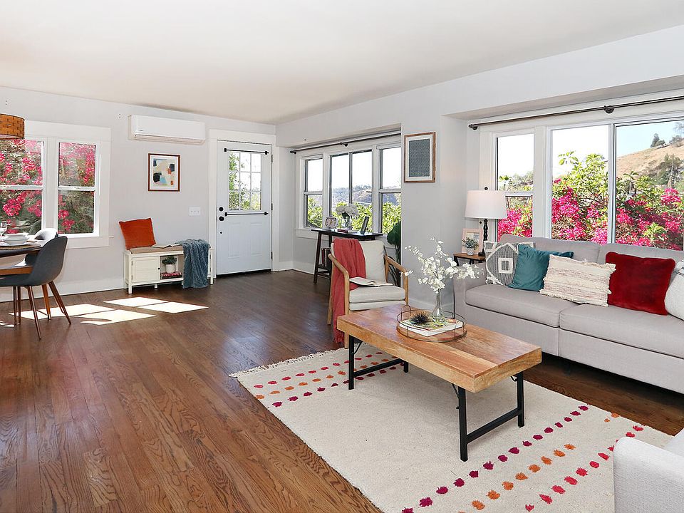 1st image of 498 Clifton St