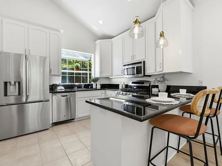 1 Arroyo View Cir — Photo 3
