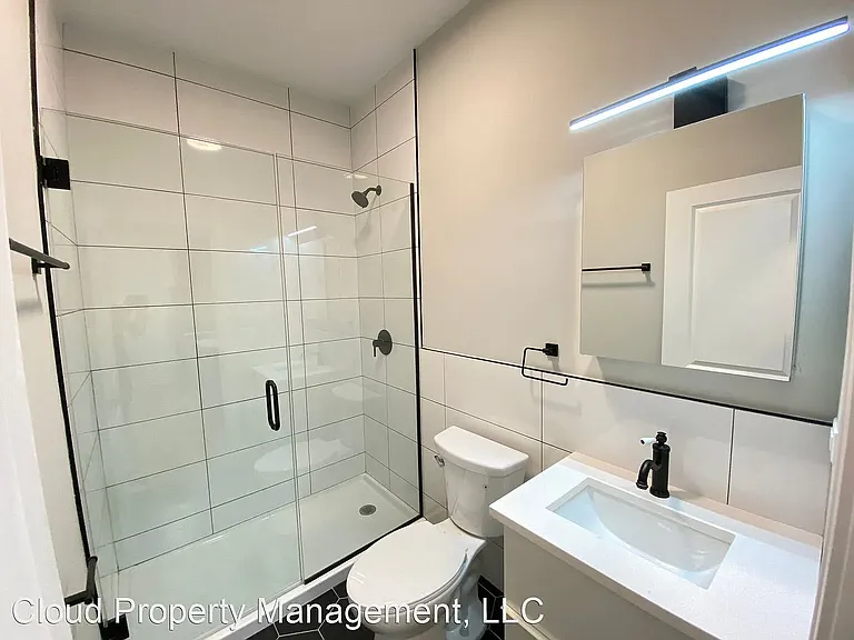2700 S Kildare Ave #3M — Photo 7