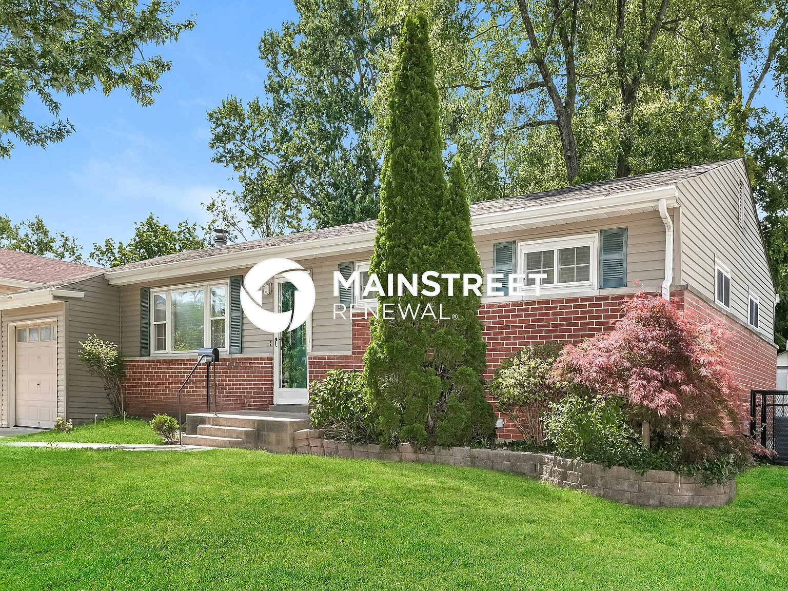 7808 Winward Dr — Photo 2
