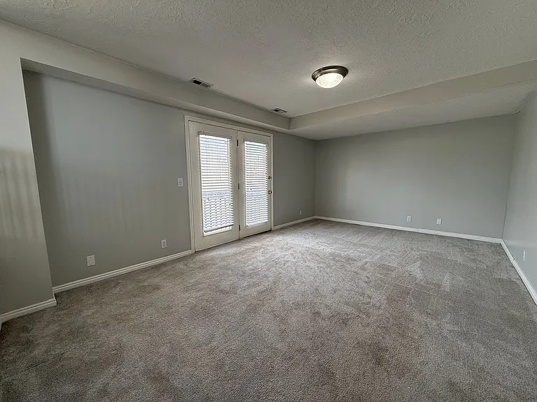 979 E Blue Heron Cir — Photo 15