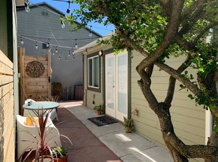 (Undisclosed Address), Oakland, CA 94601