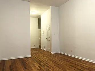 Rented by Lindemar LLC