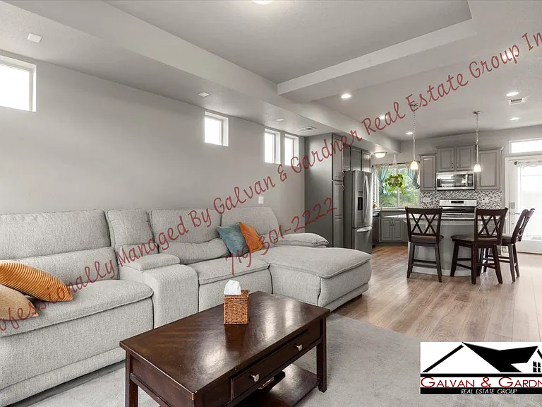 9462 Timberlake Loop — Photo 8