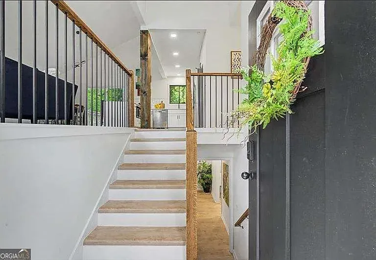 1781 Jody Dr NE — Photo 4