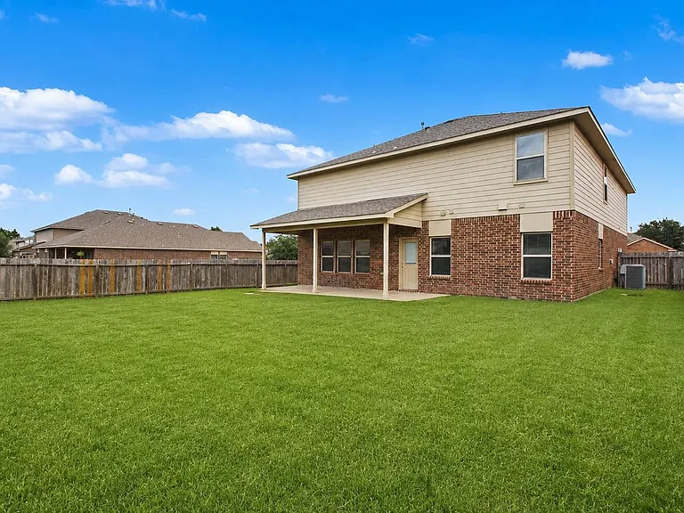 166 Meadow Grove Dr — Photo 48