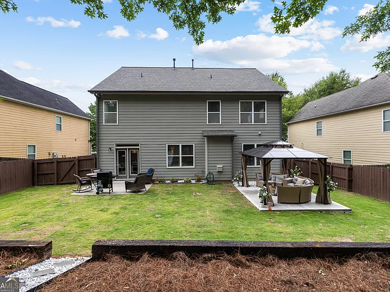 77 Lakeshore Pkwy — Photo 36