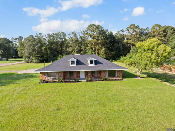 30835 Leroy Shaffett Rd, Albany, LA 70711