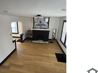 1542 Duxberry Ave, Columbus, OH 43211