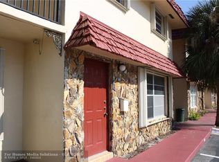 6651 SW 41st Ct #8, Davie, FL 33314