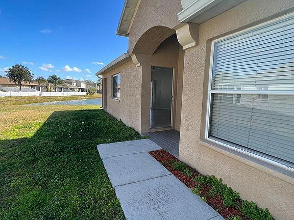 3rd image of 6840 Aramon Ct