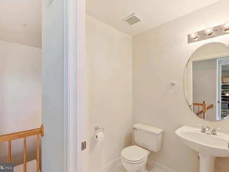 6601 Netties Ln #1803 — Photo 12