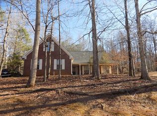 312 Cascade Ct, Hampton, GA 30228