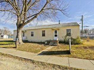3471 E Roseberry St, Wichita, KS 67210