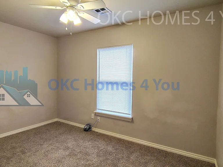 606 Garrison Ln — Photo 27