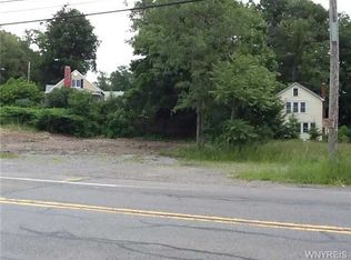 9579 Lake Shore Rd, Angola, NY 14006