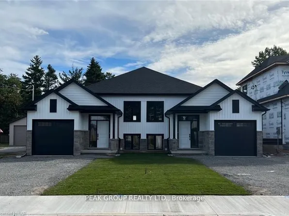 4590 Lee Ave, Niagara Falls, ON L2H 3C3