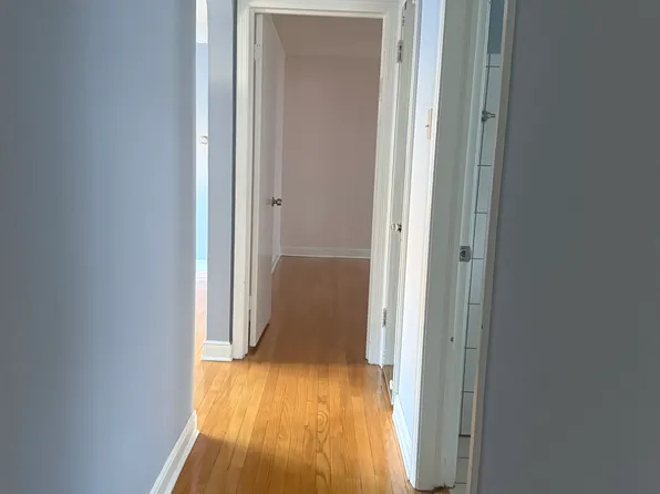 2640 W Greenleaf Ave APT 3, Chicago, IL 60645