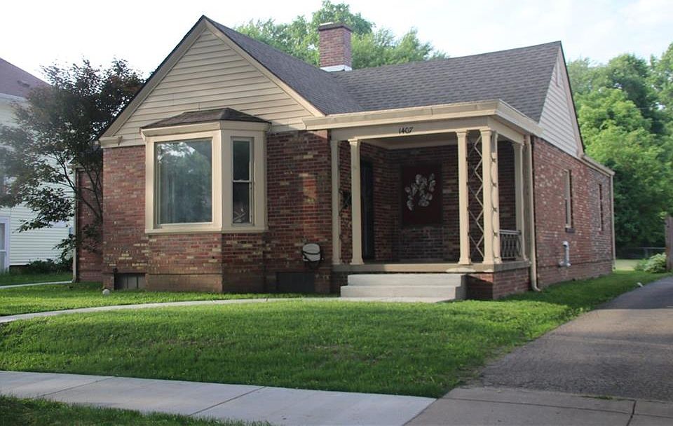 1st image of 1407 W Main St