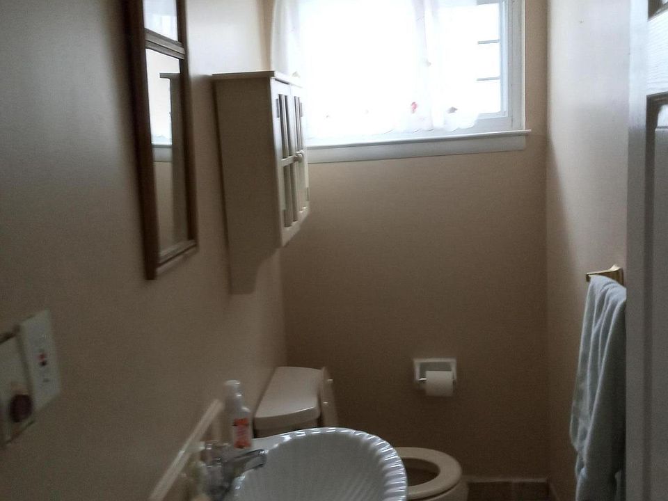 2nd image of 145 Syringa St