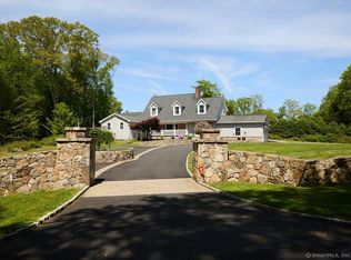 17 Grays Farm Rd, Weston, CT 06883