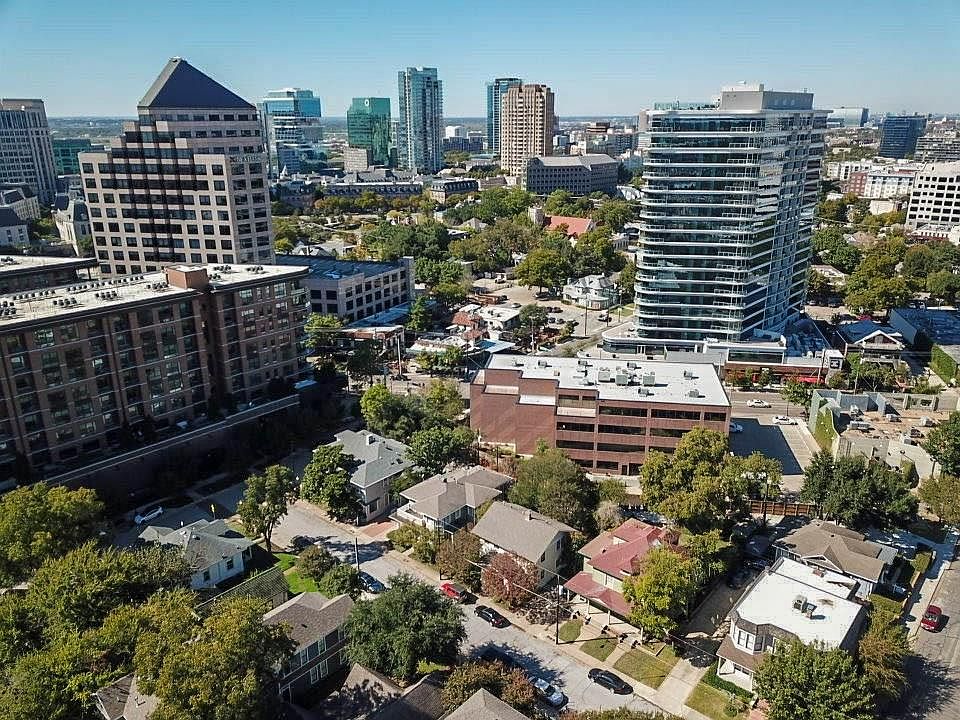 1st image of 2617 Hibernia St