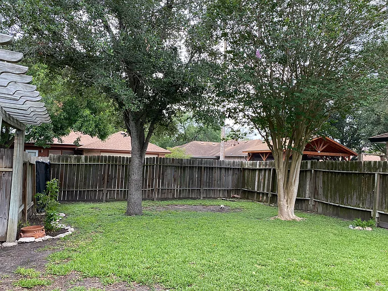 7225 Sugar Ridge Rd — Photo 31