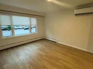 167 Thirtieth St #3-06, Toronto, ON M8W 3C3