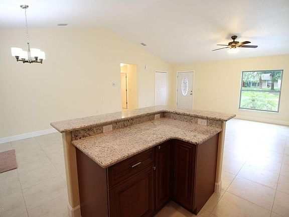 4th image of 6565 Betty Ave