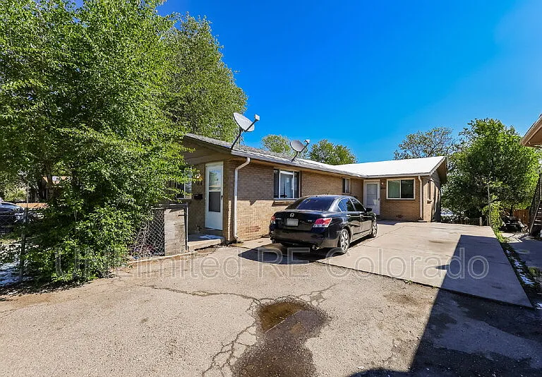 1014 N Raleigh St — Photo 14
