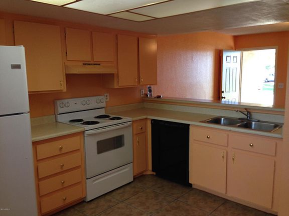 5th image of 19601 N 7th St Unit 1062