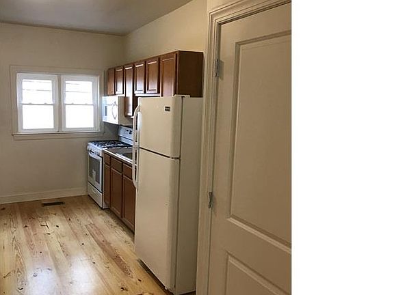 2nd image of 115 N Conestoga St