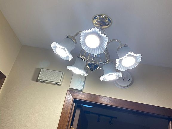 4th image of 1183 Aura Dr