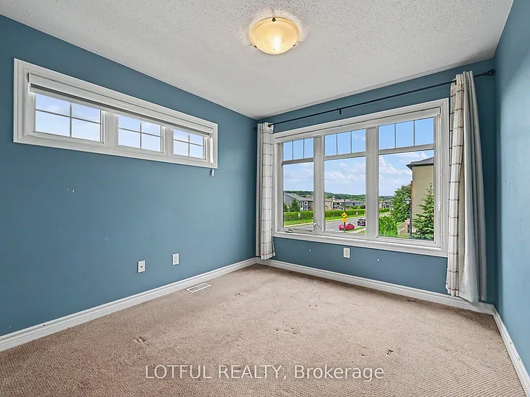 2201 Marble Cres — Photo 16