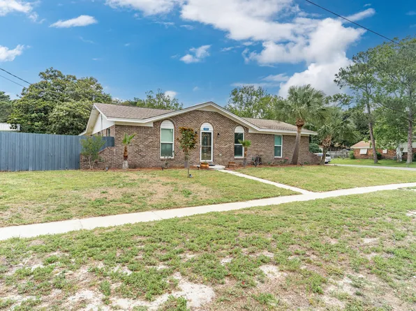 601 Mountain Dr, Destin, FL 32541