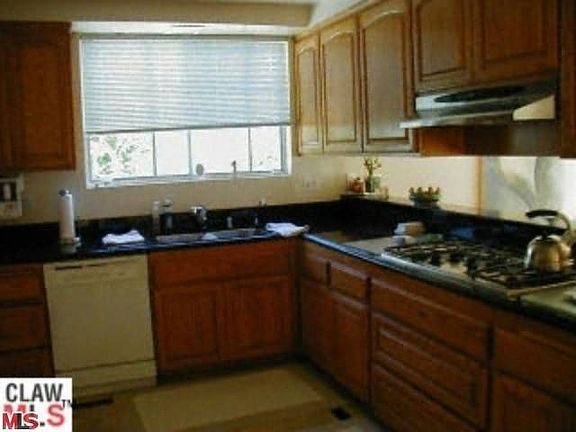 3rd image of 6205 Frondosa Dr