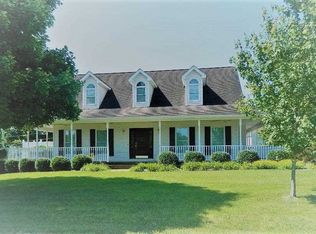 912 Navajo Trl, Flatwoods, KY 41139
