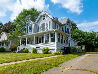 165 Lincoln St, Holyoke, MA, 01040