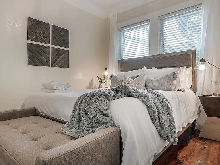 114 W Cayuga St — Photo 16