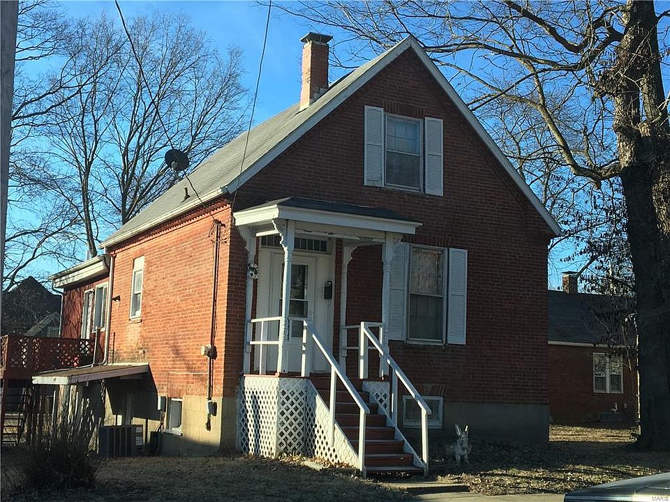1st image of 512 E Oak St